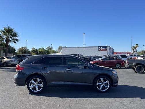 Gray 2009 Toyota Venza