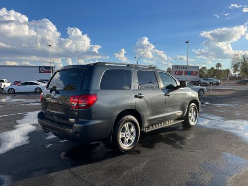2008 Toyota Sequoia SR5