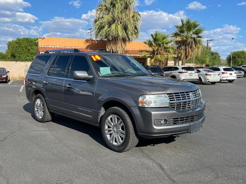 2014 Lincoln Navigator Base
