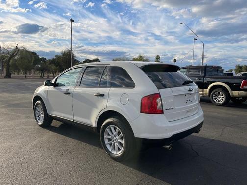 2013 Ford Edge SE
