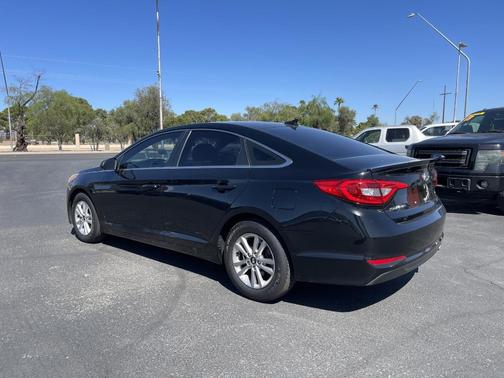Phantom Black 2016 Hyundai SONATA 2.4