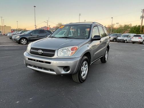2004 Toyota RAV4 Base