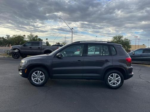 2016 Volkswagen Tiguan R-Line
