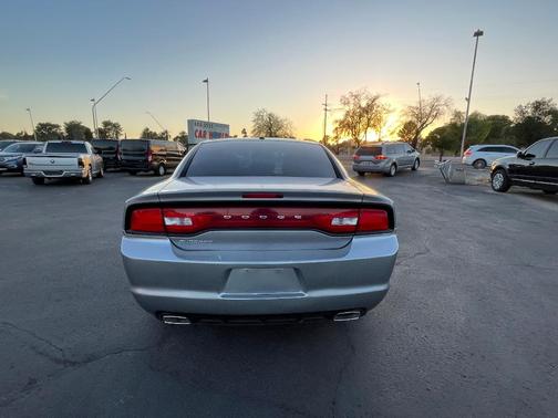 2014 Dodge Charger SE