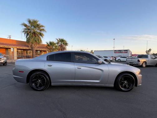 2014 Dodge Charger SE