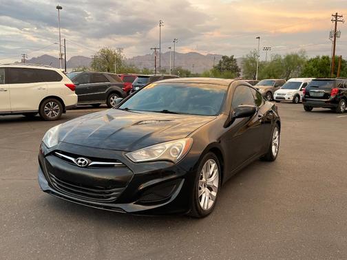 2013 Hyundai Genesis Coupe 2.0T Premium