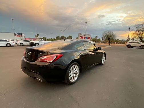 2013 Hyundai Genesis Coupe 2.0T Premium