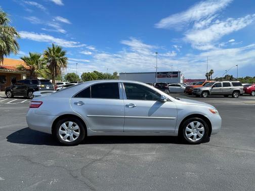 2009 Toyota Camry LE