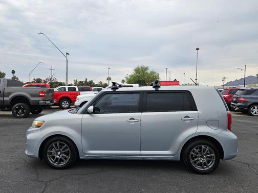 2013 Scion xB 10 Series