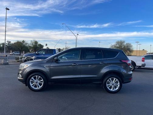 Gray 2017 Ford Escape SE