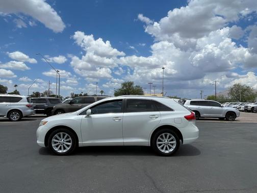 2011 Toyota Venza Base