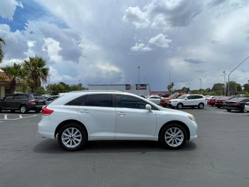 2011 Toyota Venza Base