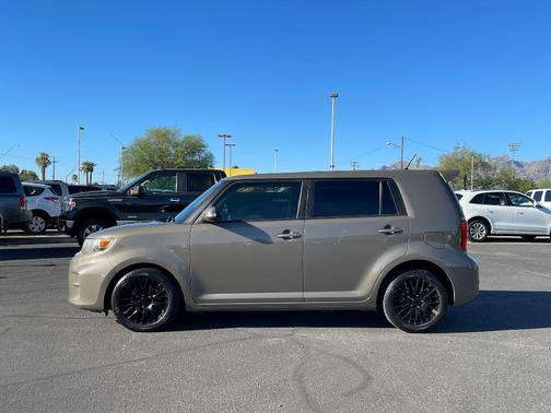 2013 Scion xB 10 Series
