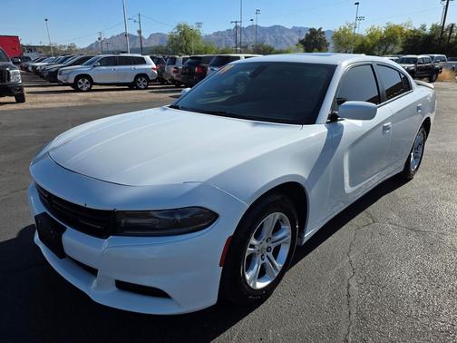 White Knuckle Clearcoat 2019 Dodge Charger SXT