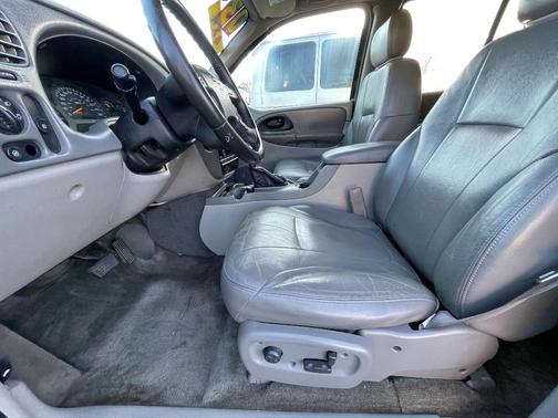 2003 Chevrolet TrailBlazer EXT LS