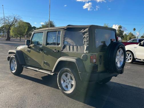 2013 Jeep Wrangler Unlimited Sport