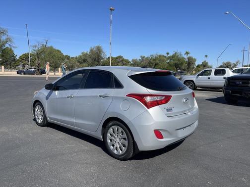 Symphony Air Silver 2016 Hyundai Elantra GT Base