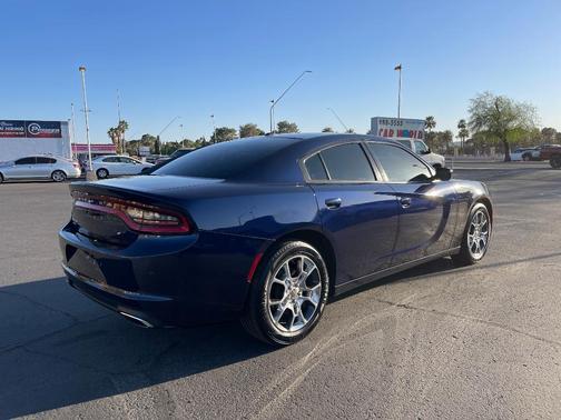2015 Dodge Charger SE