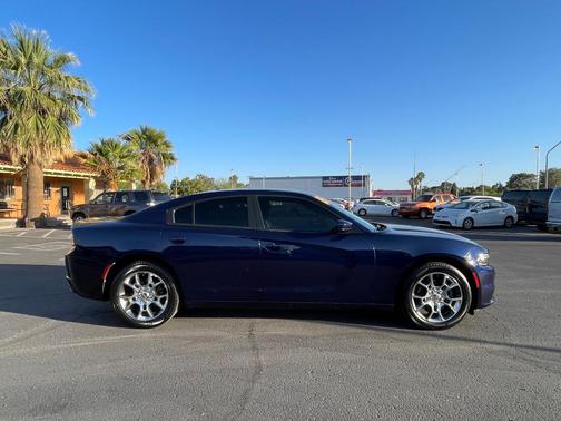 2015 Dodge Charger SE