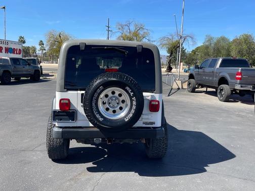 2004 Jeep Wrangler X