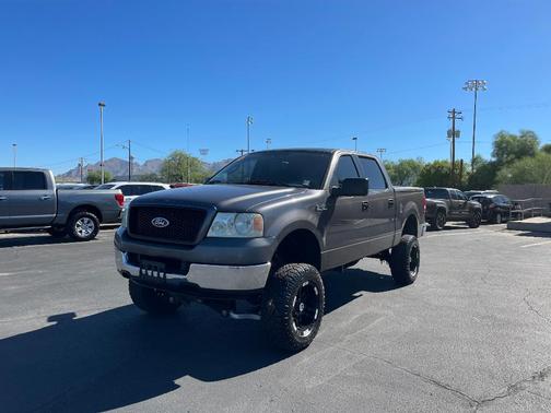 2005 Ford F-150 XLT SuperCrew