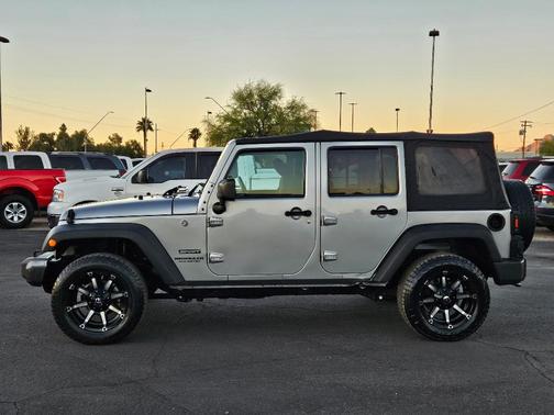 2017 Jeep Wrangler Unlimited Sport