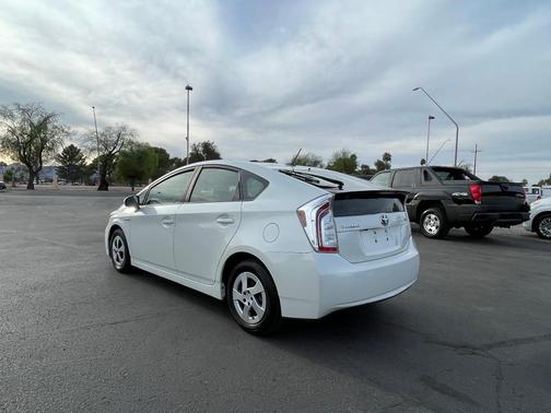 2012 Toyota Prius Two
