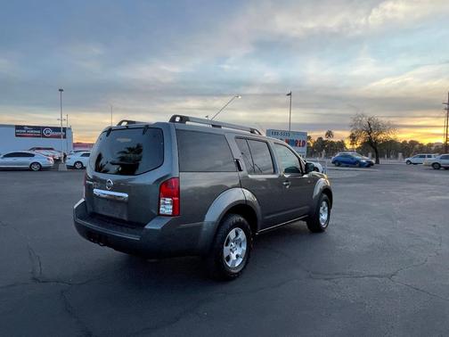 2008 Nissan Pathfinder S