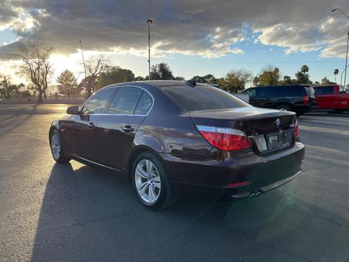2010 BMW 528 i