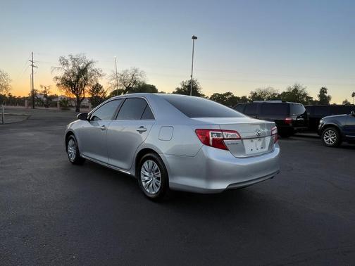 2013 Toyota Camry LE