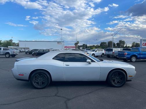 2012 Dodge Challenger R/T Plus