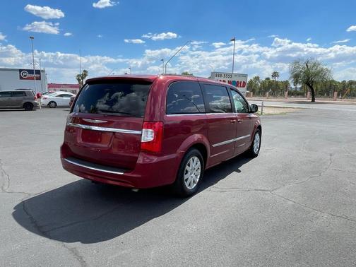 2012 Chrysler Town & Country Touring-L