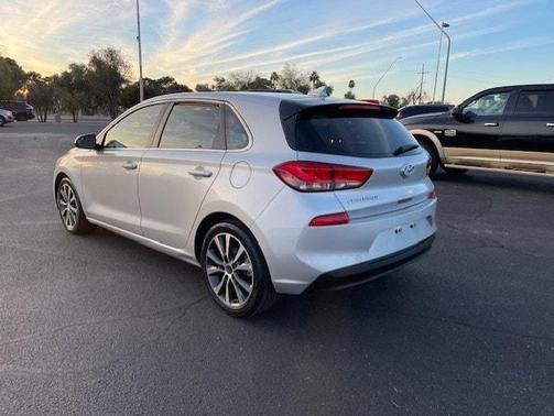 2018 Hyundai Elantra GT Base