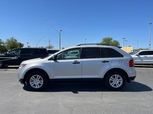 2011 Ford Edge SE