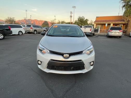 2015 Toyota Corolla LE Plus