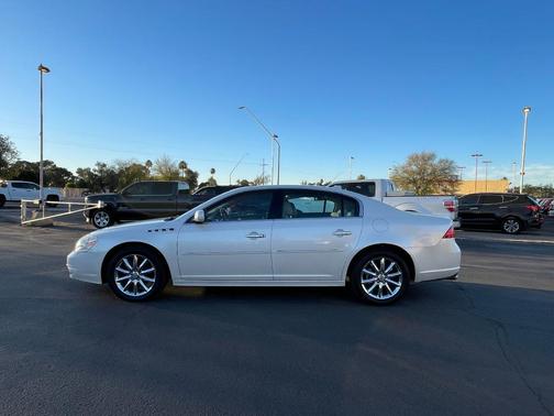 2011 Buick Lucerne Super
