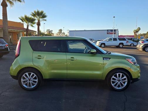 2018 Kia Soul +