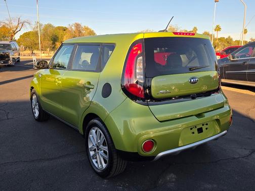 2018 Kia Soul +