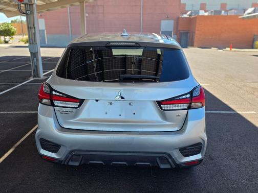 Alloy Silver Metallic 2020 Mitsubishi Outlander Sport 2.0 SP