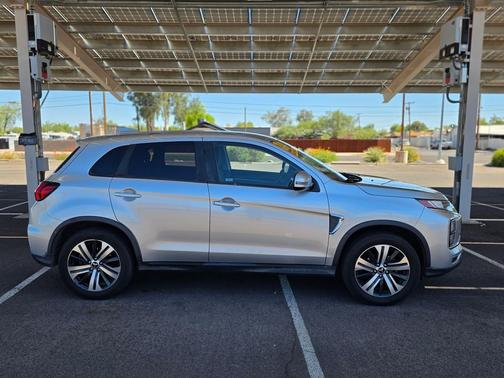 Alloy Silver Metallic 2020 Mitsubishi Outlander Sport 2.0 SP