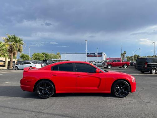 2014 Dodge Charger SXT