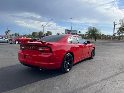 2014 Dodge Charger SXT
