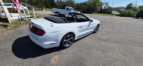 2016 Ford Mustang V6