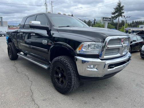 Black Clearcoat 2014 RAM 2500 Longhorn