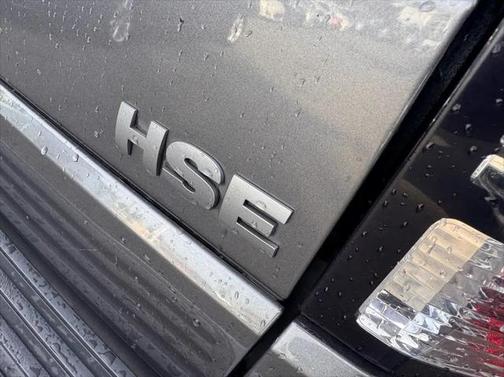 2016 Land Rover LR4 Base