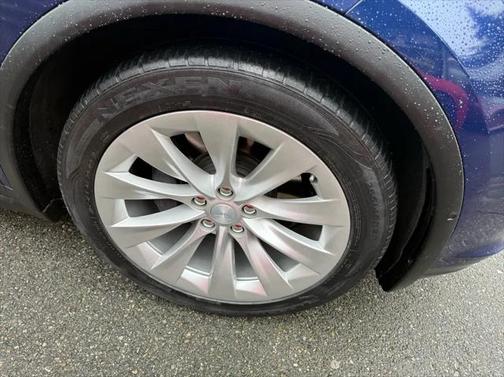 2016 Tesla Model X 90D