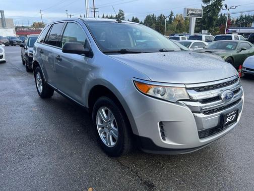 2013 Ford Edge SE