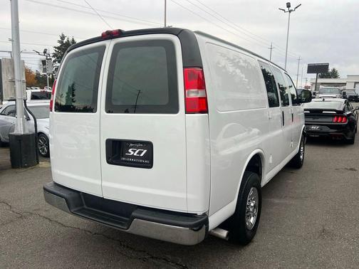 2017 GMC Savana 2500 Work Van