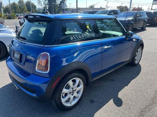 2007 MINI Cooper S Base