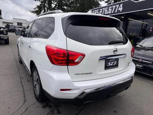 2020 Nissan Pathfinder SL 4WD